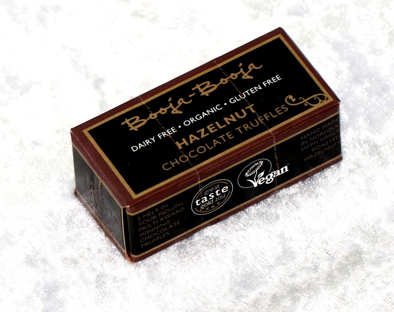 bio-veganes-haselnuss-konfekt-boojabooja