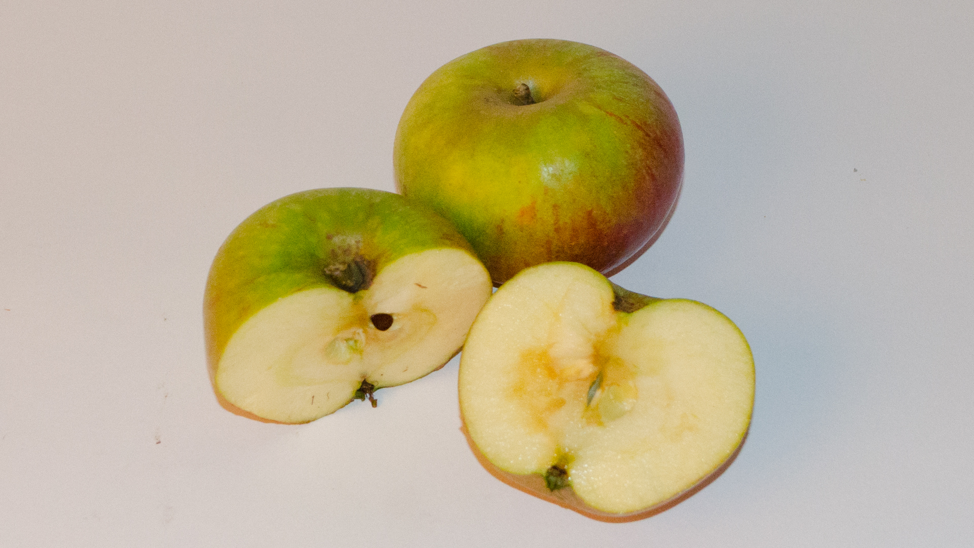 Apfel Mix kleine Äpfel Kiste